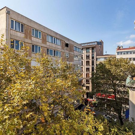 דירות איסטמבול Outstanding Flat With Calming View Nisantasi מראה חיצוני תמונה