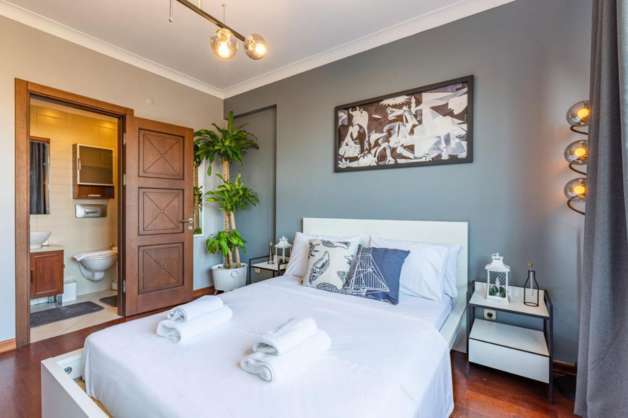 דירות איסטמבול Outstanding Flat With Calming View Nisantasi מראה חיצוני תמונה