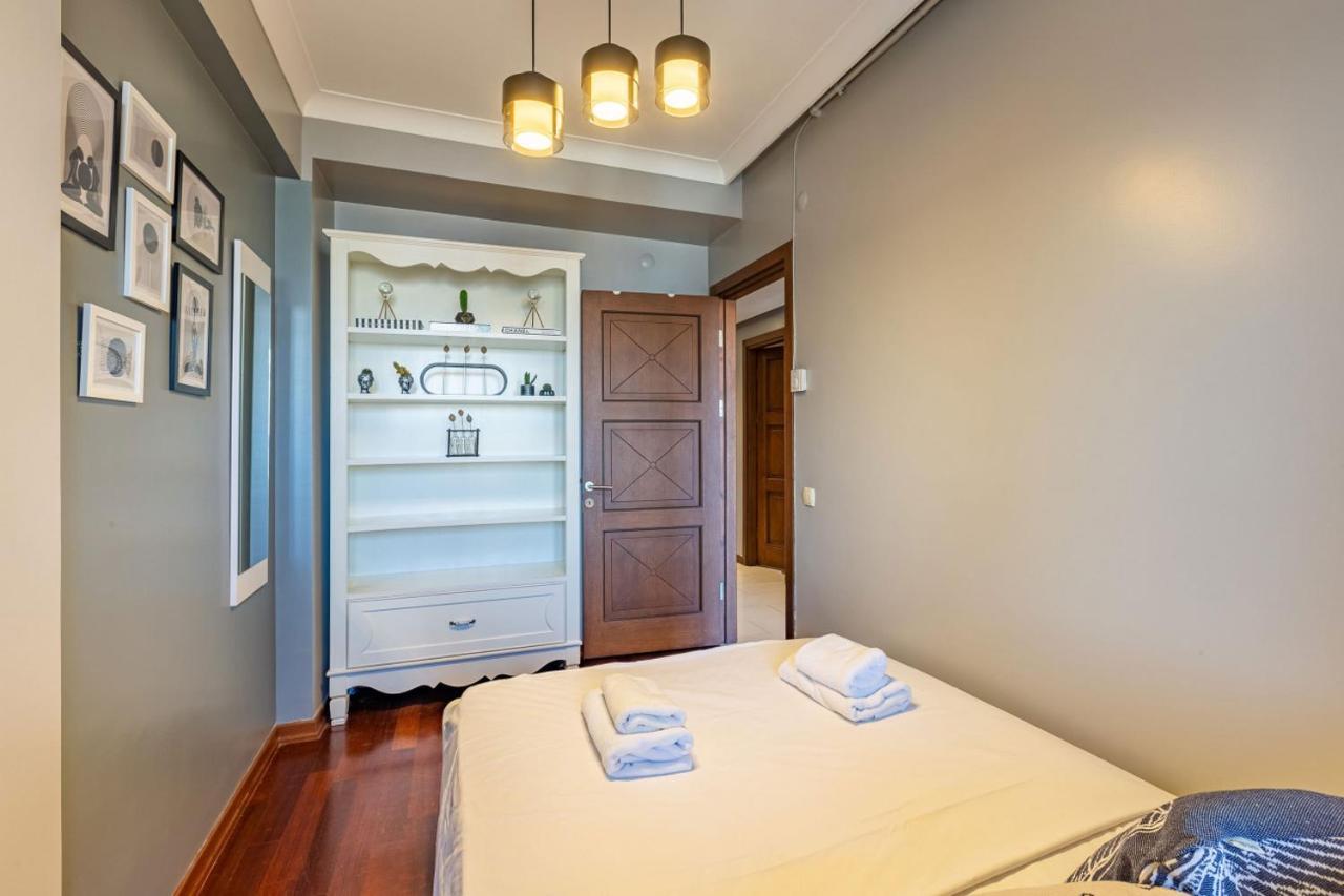 דירות איסטמבול Outstanding Flat With Calming View Nisantasi מראה חיצוני תמונה